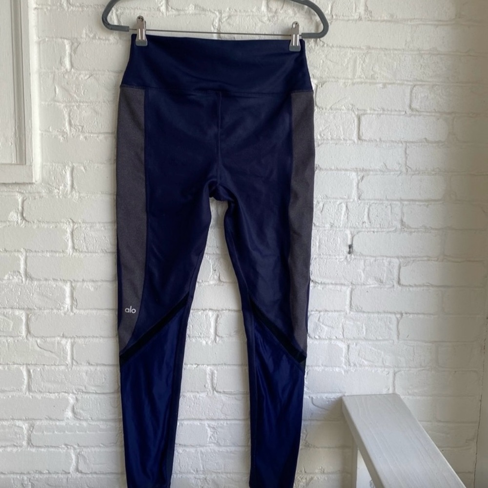 Alo yoga leggings